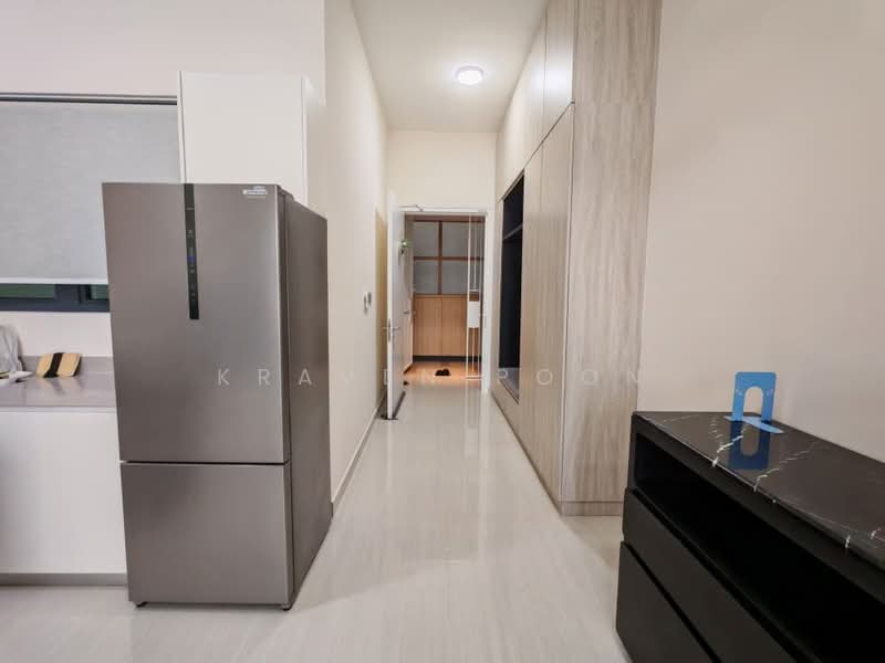 Service Residence for Sale at Senada Residence @ KLGCC Resort - Kraven Poon - Corridor - PropertyGuru.com.my