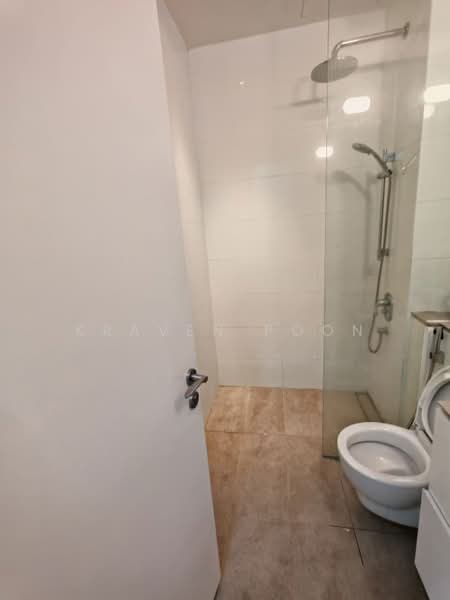 Service Residence for Sale at Senada Residence @ KLGCC Resort - Kraven Poon - Bathroom - PropertyGuru.com.my