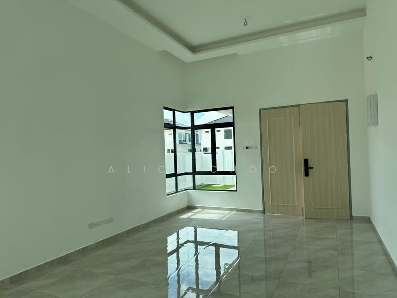 Semi-Detached House for Sale in Taman Kluang Perdana (Kluang) - Alice Choo - Interior - PropertyGuru.com.my