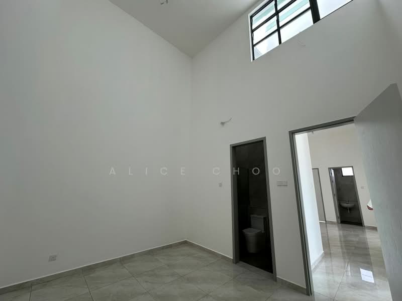 Semi-Detached House for Sale in Taman Kluang Perdana (Kluang) - Alice Choo - Interior - PropertyGuru.com.my