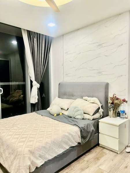 Kondominium untuk Dijual di Lakefront Residence - Kar Hooi - Bedroom - PropertyGuru.com.my