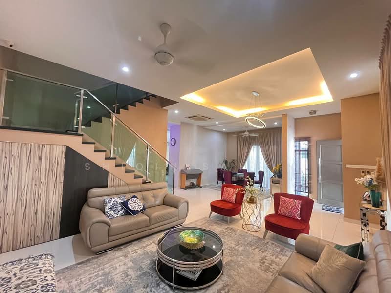 Cluster House for Sale in D'Kayangan (Shah Alam) - Shiqin Saidin - Living Room - PropertyGuru.com.my