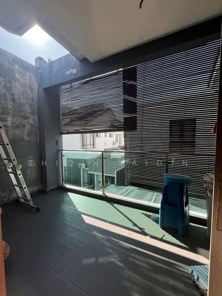 Cluster House for Sale in D'Kayangan (Shah Alam) - Shiqin Saidin - Balcony - PropertyGuru.com.my