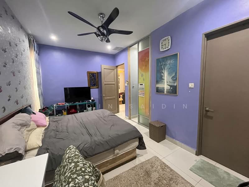 Cluster House for Sale in D'Kayangan (Shah Alam) - Shiqin Saidin - Bedroom - PropertyGuru.com.my