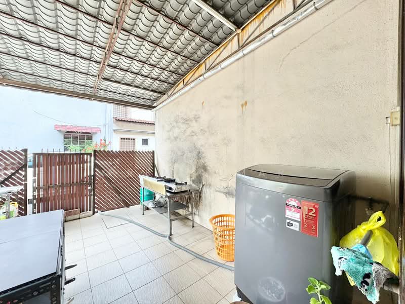 2-storey Terraced House for Sale in Taman Putra Prima (Puchong) - Prem Kumar - Exterior - PropertyGuru.com.my