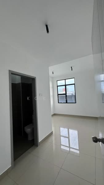 2.5-storey Terraced House for Sale in Taman Ponderosa (Johor Bahru) - Kok Hui - Interior - PropertyGuru.com.my
