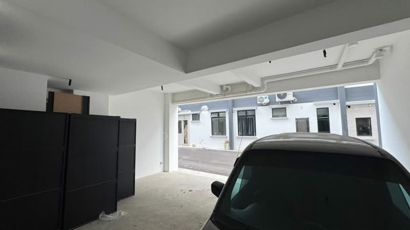 2.5-storey Terraced House for Sale in Taman Ponderosa (Johor Bahru) - Kok Hui - Exterior - PropertyGuru.com.my
