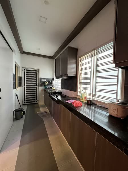 Rumah Berkembar untuk Dijual di Bandar Puteri Puchong (Puchong) - Joe ER - Kitchen - PropertyGuru.com.my