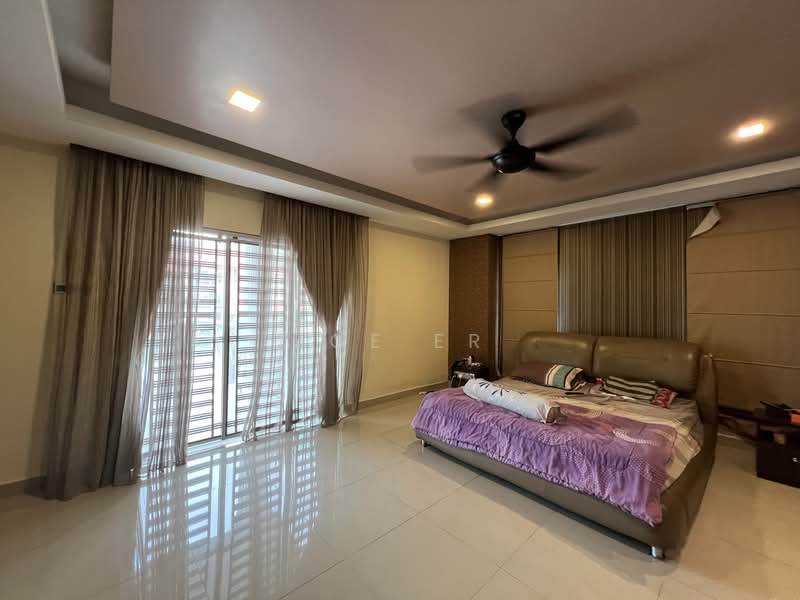 Rumah Berkembar untuk Dijual di Bandar Puteri Puchong (Puchong) - Joe ER - Bedroom - PropertyGuru.com.my