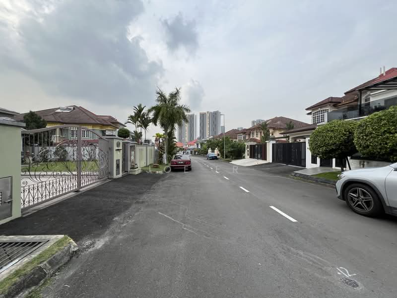 Rumah Berkembar untuk Dijual di Bandar Puteri Puchong (Puchong) - Joe ER - Exterior - PropertyGuru.com.my