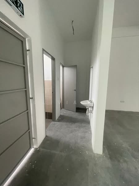 Shop / Office for Rent in Nilai (Negeri Sembilan) - OLIVIA OH - Corridor - PropertyGuru.com.my