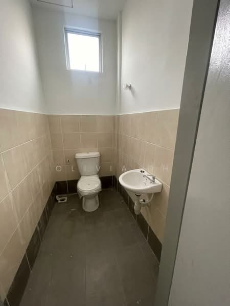 Shop / Office for Rent in Nilai (Negeri Sembilan) - OLIVIA OH - Bathroom - PropertyGuru.com.my
