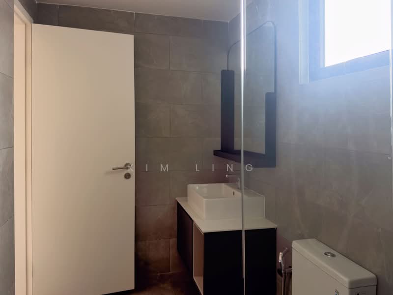 Service Residence for Rent at D'Ivo - Kim Ling - Master Bathroom - PropertyGuru.com.my