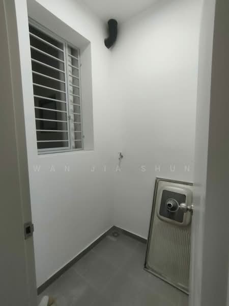 Kondominium untuk Disewa di Sky Awani Residensi 3 - Wan Jia Shun - Interior - PropertyGuru.com.my