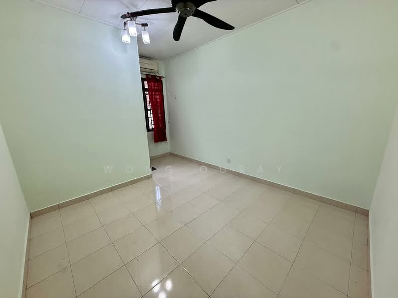 2-storey Terraced House for Sale in Taman Dato Onn (Johor Bahru) - Wong Ouray - Interior - PropertyGuru.com.my