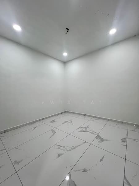 Rumah Teres 1 Tingkat untuk Dijual di Taman Puteri Wangsa (Ulu Tiram) - Lewis Tai - PropertyGuru.com.my