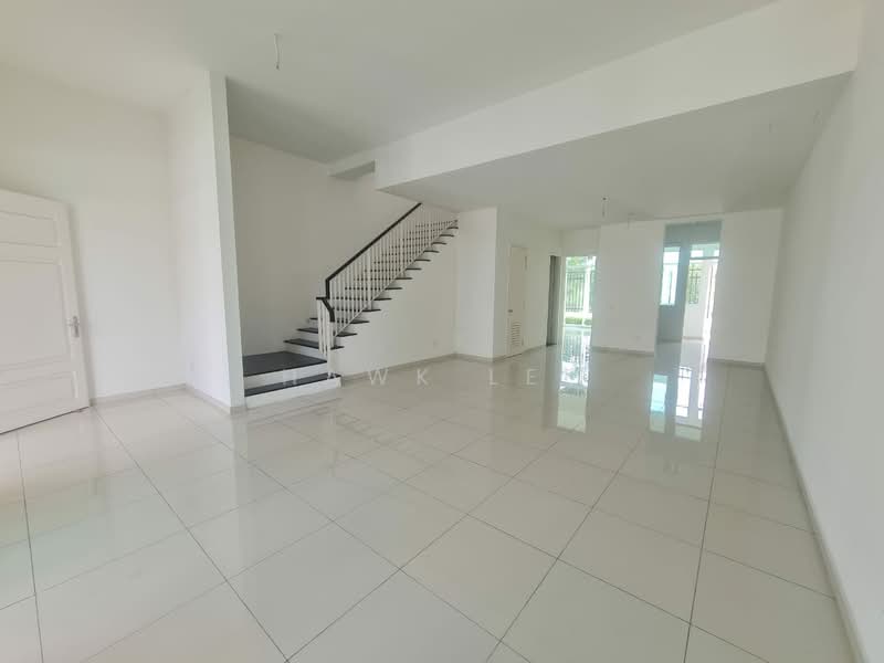 2-storey Terraced House for Sale in Semenyih (Selangor) - Hawk Lee - Living Room - PropertyGuru.com.my