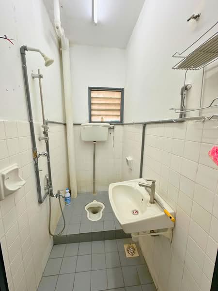 2-storey Terraced House for Sale in Ampang (Kuala Lumpur) - Marilyn Khor - Bathroom - PropertyGuru.com.my