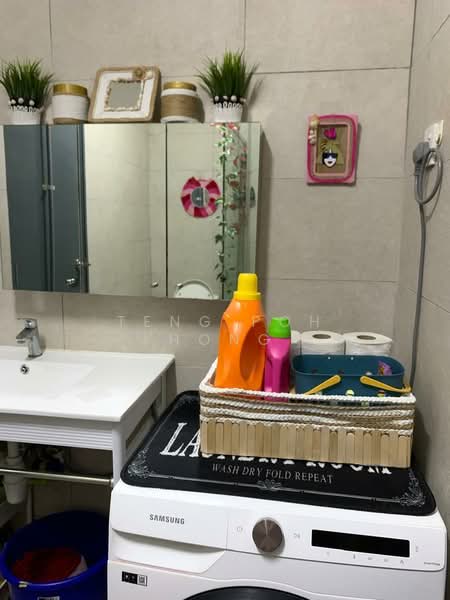 Service Residence for Rent at Aera Residence - Teng Poh Hong - Bathroom - PropertyGuru.com.my