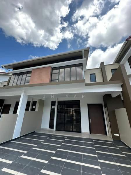 2-storey Terraced House for Rent in Johor Bahru (Johor) - JH Yap - Exterior - PropertyGuru.com.my
