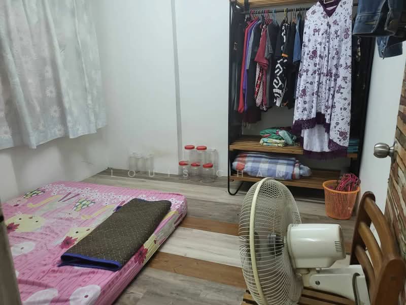 Rumah Flat untuk Dijual di Pelangi Damansara - Louis Chan - Bedroom - PropertyGuru.com.my
