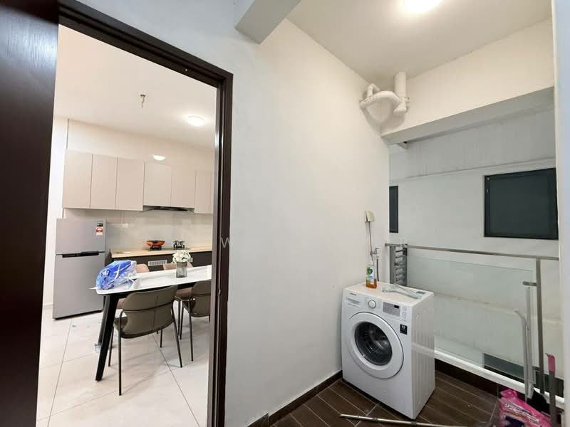 Condominium for Sale at Royal Strand @ Country Garden Danga Bay - Siow Yan Er - Kitchen - PropertyGuru.com.my