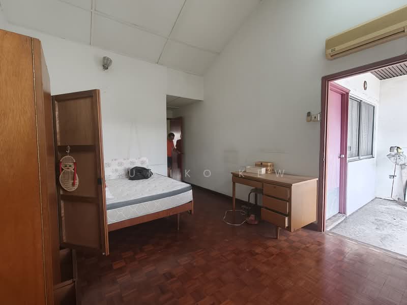 2-storey Terraced House for Sale in Taman Connaught (Cheras) - Yumiko Kew - Bedroom - PropertyGuru.com.my