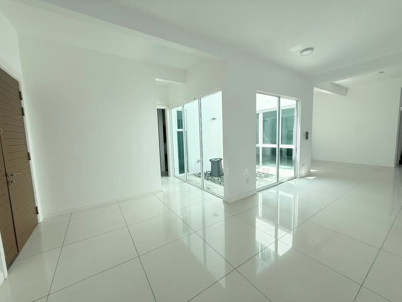 Rumah Berkembar untuk Dijual di East Ledang (Iskandar Puteri (Nusajaya)) - Helen Tan - PropertyGuru.com.my