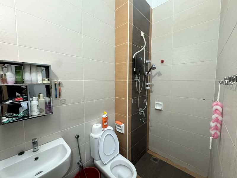 Cluster House for Sale in Taman Mount Austin (Tebrau) - Emily Hau - PropertyGuru.com.my