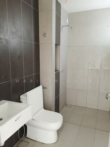 Pangsapuri untuk Dijual di Mutiara Hilltop - Marilyn Khor - Bathroom - PropertyGuru.com.my