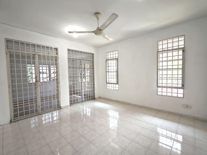 Rumah Berkembar untuk Dijual di Taman Gembira (Jalan Klang Lama (Old Klang Road)) - Najibah Sahari - PropertyGuru.com.my