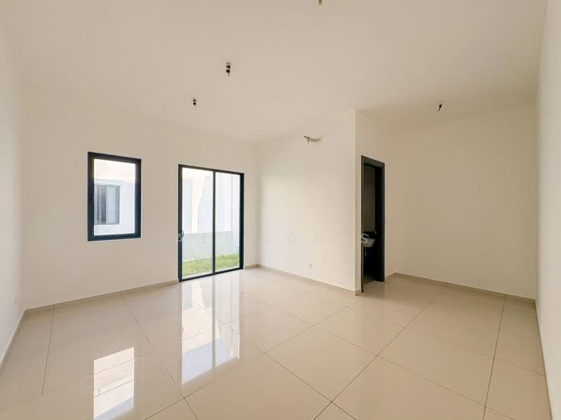 Rumah Banglo untuk Dijual di Kajang (Selangor) - Ali Idris - Living Room - PropertyGuru.com.my