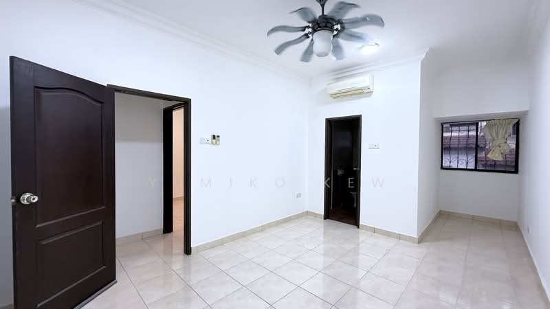 2.5-storey Terraced House for Sale in Bandar Damai Perdana (Cheras) - Yumiko Kew - Interior - PropertyGuru.com.my