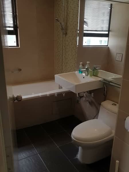 Condominium for Sale at Mont Kiara Pines - Terry Lee - Bathroom - PropertyGuru.com.my
