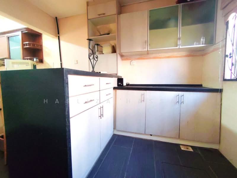 2-storey Terraced House for Sale in Cheras (Selangor) - Hasliza Hassan - Kitchen - PropertyGuru.com.my