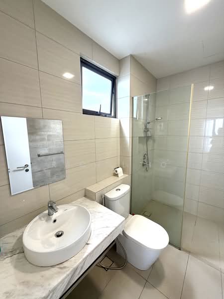 Service Residence for Sale at Bayberry @ Tropicana Gardens - Rachel Ho - Bathroom - PropertyGuru.com.my