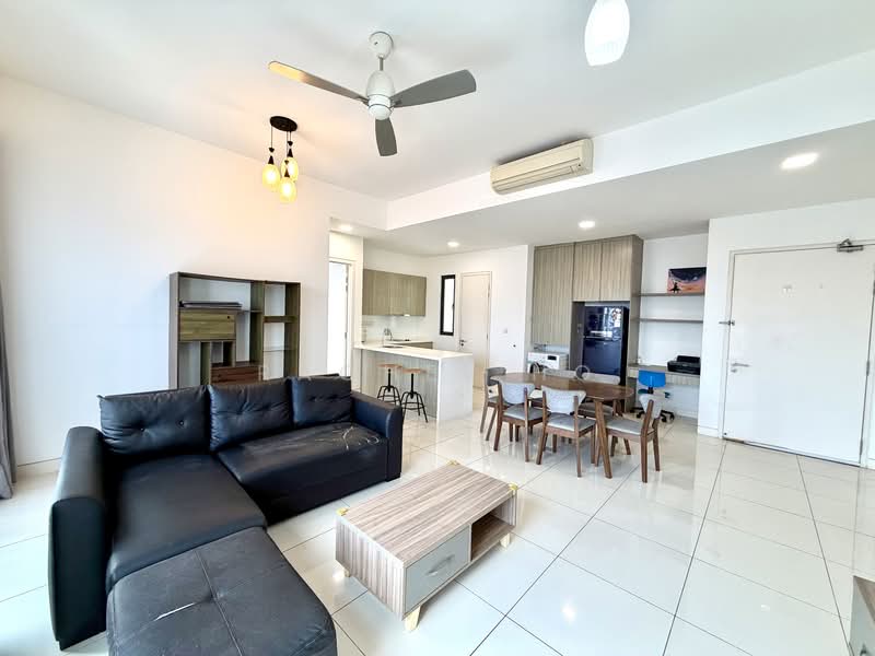 Service Residence for Sale at Bayberry @ Tropicana Gardens - Rachel Ho - Living Room - PropertyGuru.com.my