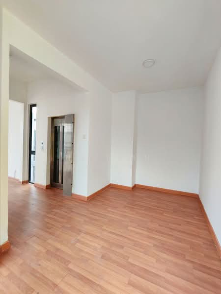 Rumah Teres 4 Tingkat untuk Dijual di Damansara Perdana (Selangor) - Najibah Sahari - PropertyGuru.com.my