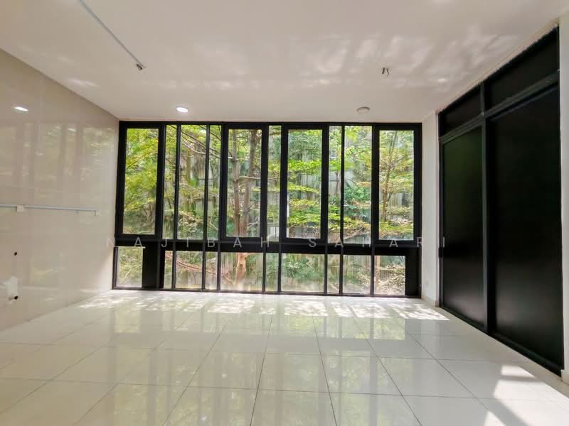 Rumah Teres 4 Tingkat untuk Dijual di Damansara Perdana (Selangor) - Najibah Sahari - PropertyGuru.com.my