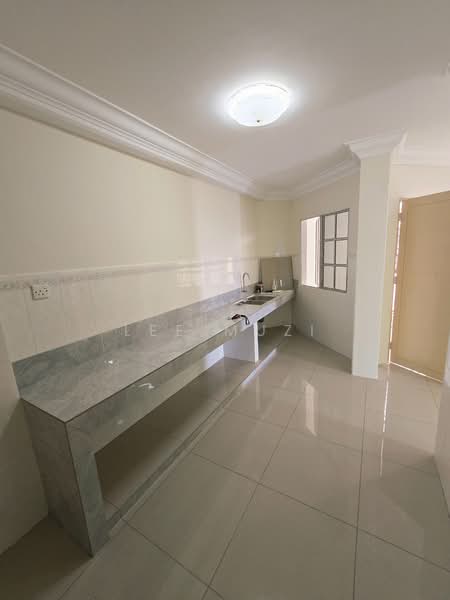 Condominium for Sale at Hillcity - Lee Muzi - Kitchen - PropertyGuru.com.my