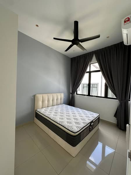 Terraced House for Rent in Kulai (Johor) - Louis Tan - Bedroom - PropertyGuru.com.my