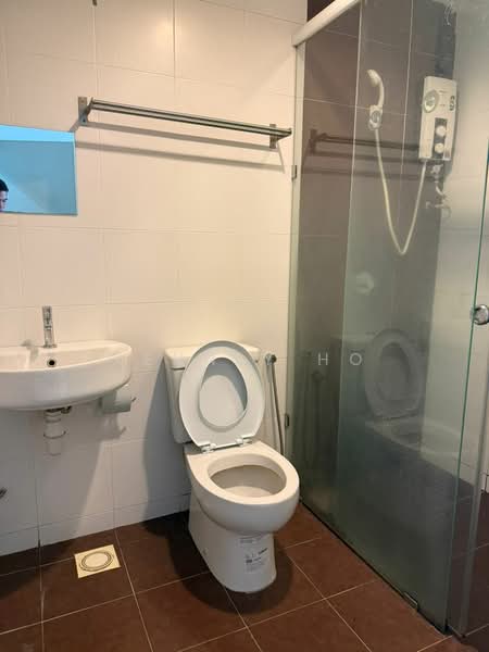 Service Residence for Rent at Pacific Place - Kennly Ho - Bathroom - PropertyGuru.com.my