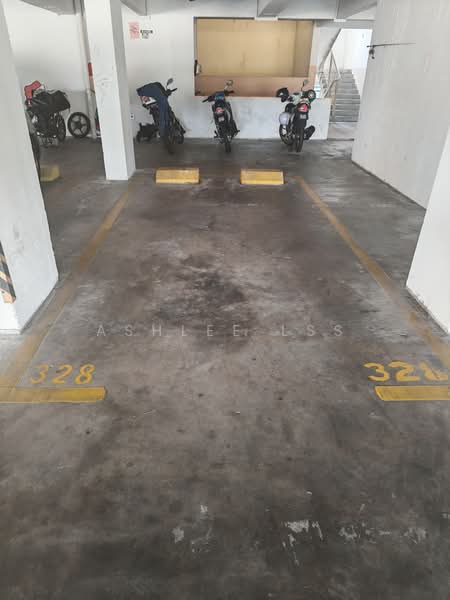 Pangsapuri untuk Disewa di Zamrud Apartment - Ashlee LSS - Car Park - PropertyGuru.com.my
