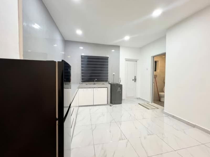 Rumah Teres 2 Tingkat untuk Disewa di Taman Setia Indah (Tebrau) - Jerry Ng - Kitchen - PropertyGuru.com.my