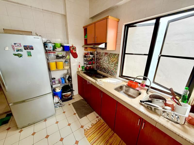 Condominium for Sale at Tiara Faber - Danial Mohd Zaki - Kitchen - PropertyGuru.com.my