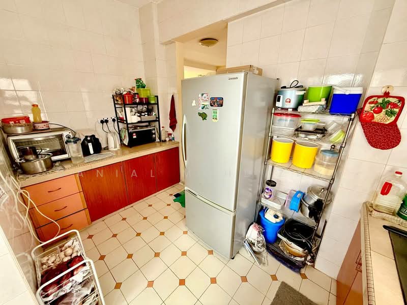 Condominium for Sale at Tiara Faber - Danial Mohd Zaki - Kitchen - PropertyGuru.com.my