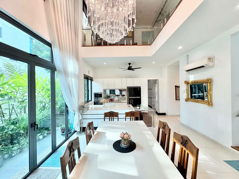 3-storey Terraced House for Sale in Cyberjaya (Selangor) - Aqillah Razali - Dining Room - PropertyGuru.com.my