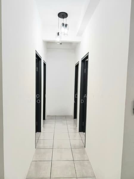 Apartment for Sale at Kita Ria @ Cybersouth - Noor Hidayah Mohamad Noor - Corridor - PropertyGuru.com.my