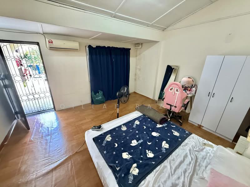 2-storey Terraced House for Sale in Taman Bukit (Kajang) - Aqillah Razali - Bedroom - PropertyGuru.com.my
