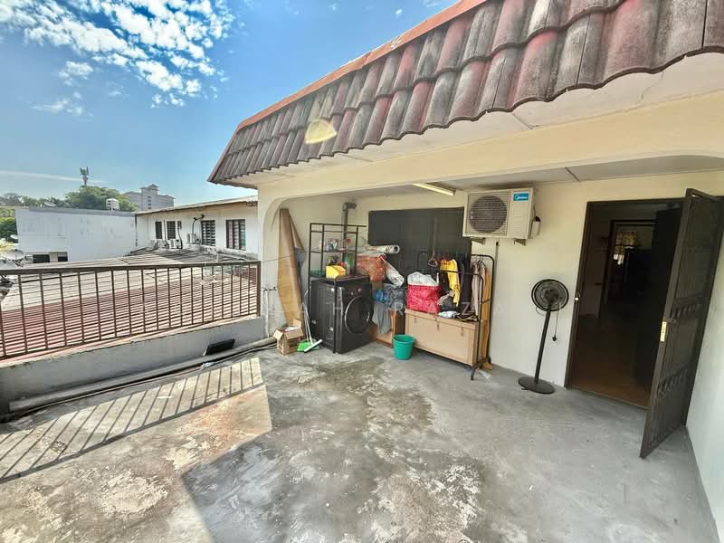 2-storey Terraced House for Sale in Taman Bukit (Kajang) - Aqillah Razali - Exterior - PropertyGuru.com.my